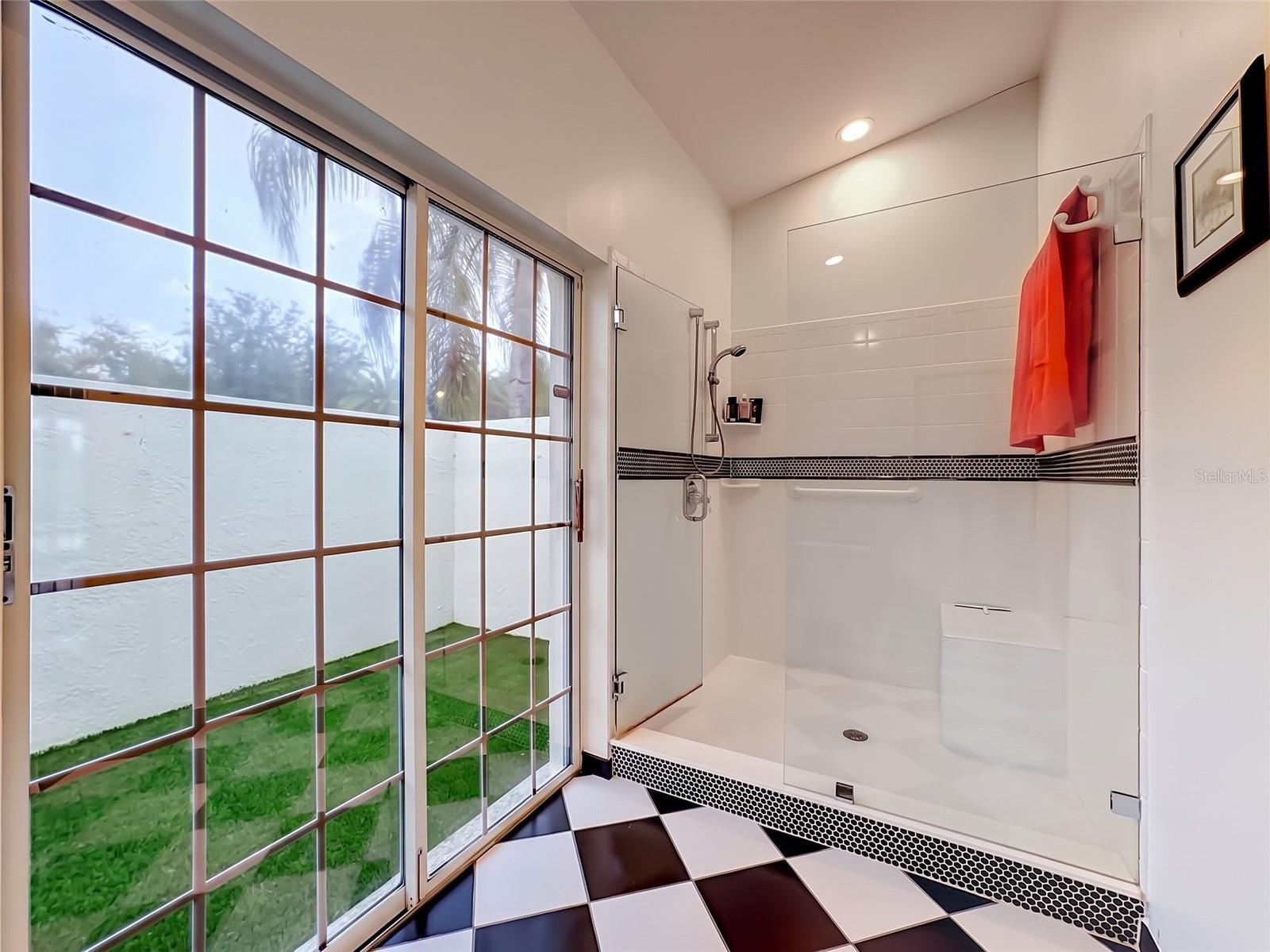 4415 Highland Oaks Cir Property Photo 32