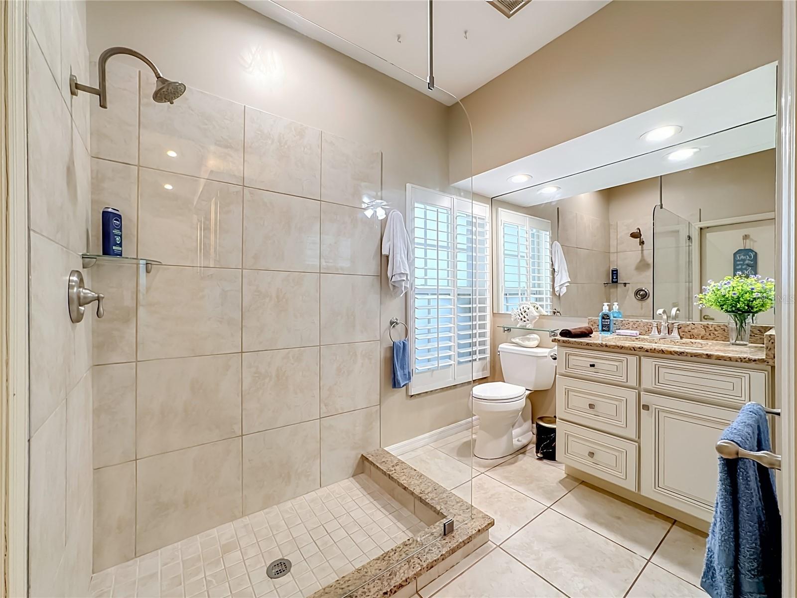 4415 Highland Oaks Cir Property Photo 41