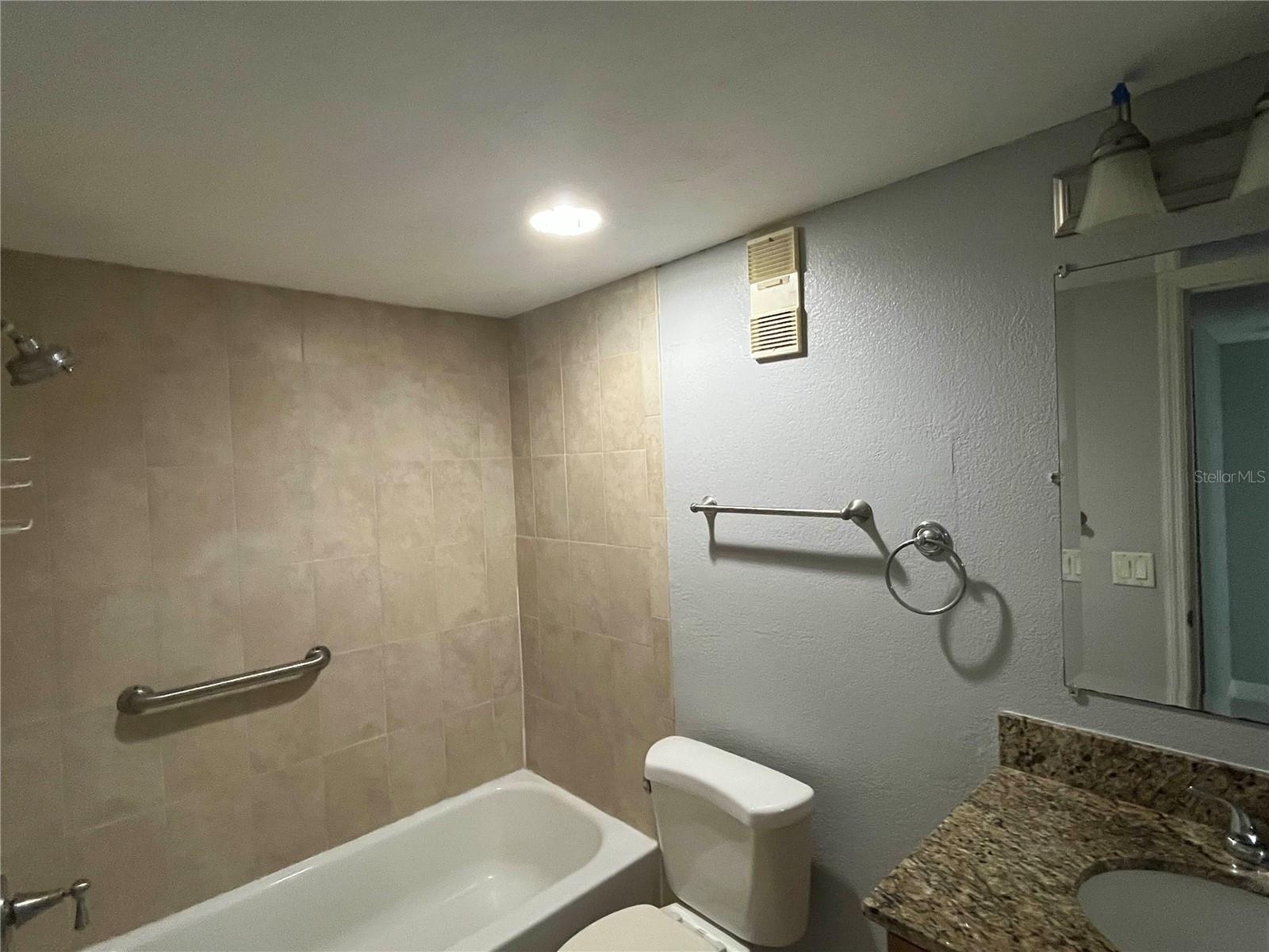 2740 Coconut Bay Ln Ln #3310 (3j) Property Photo 11