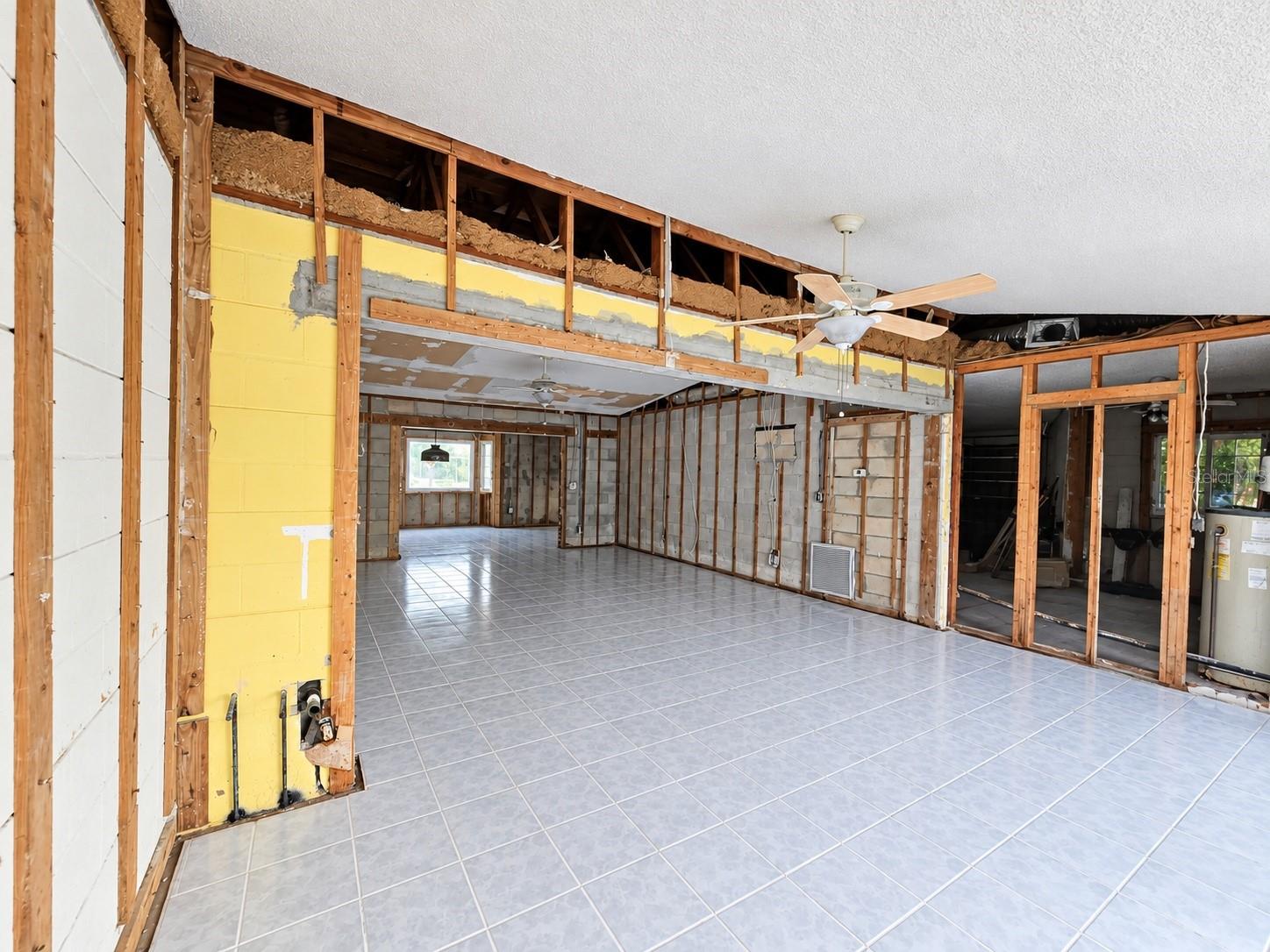 13401 1st St E Property Photo 16