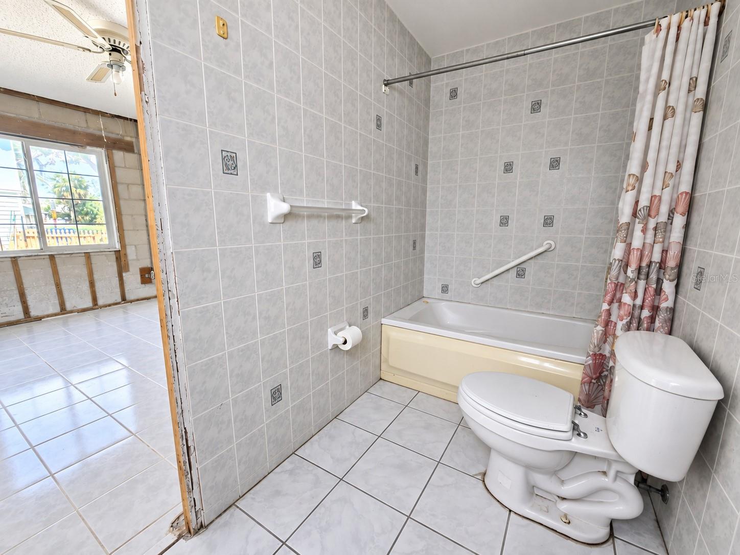 13401 1st St E Property Photo 31