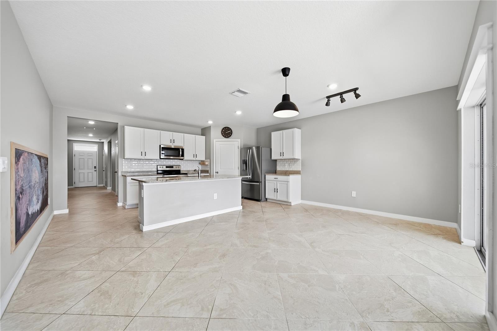 5120 Vecchio Ct Property Photo 10