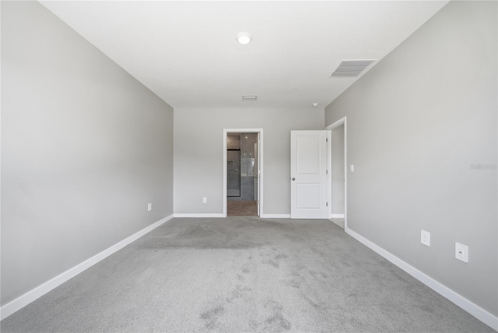 5120 Vecchio Ct Property Photo 28