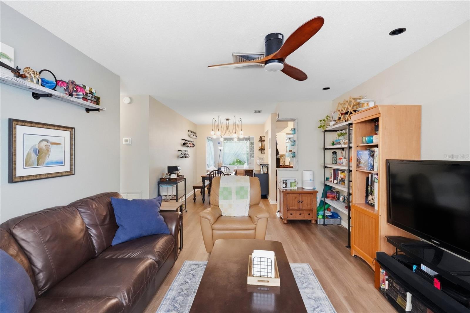 4507 9th St W #i8 Property Photo 7