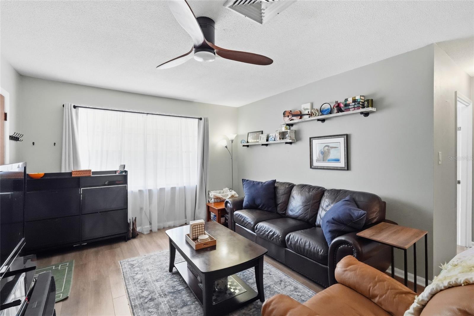 4507 9th St W #i8 Property Photo 9