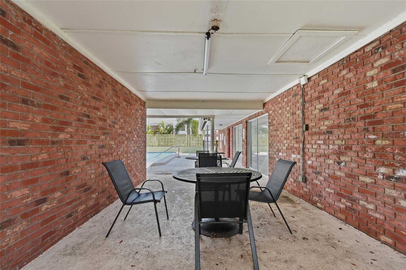 4507 9th St W #i8 Property Photo 51