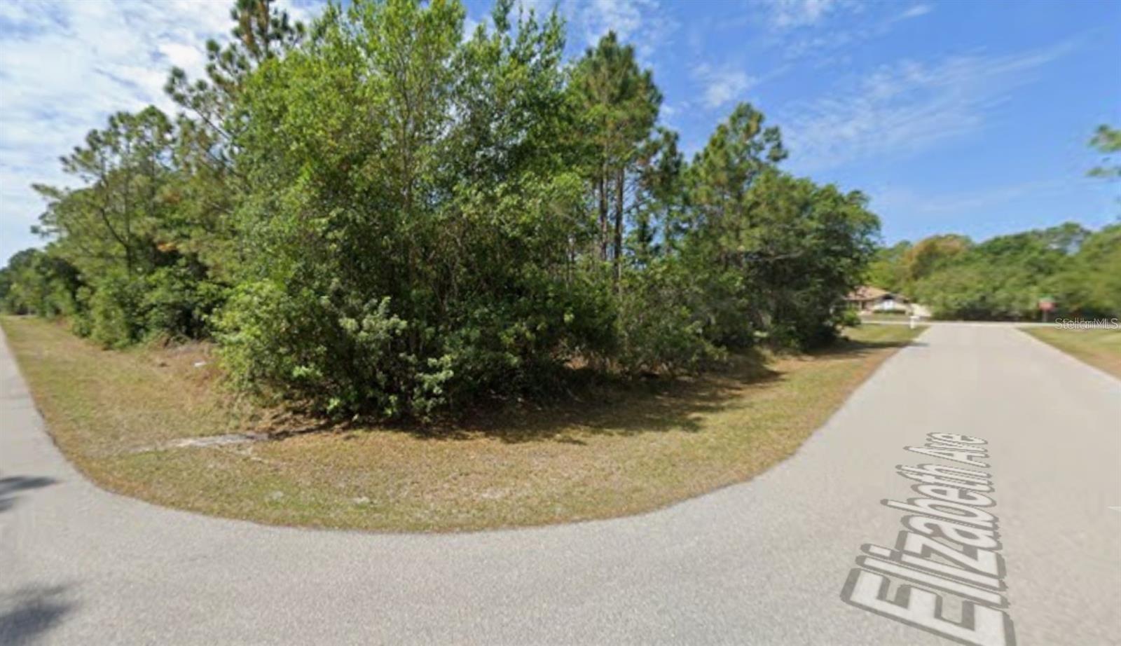 1365 Shields St Property Photo 1