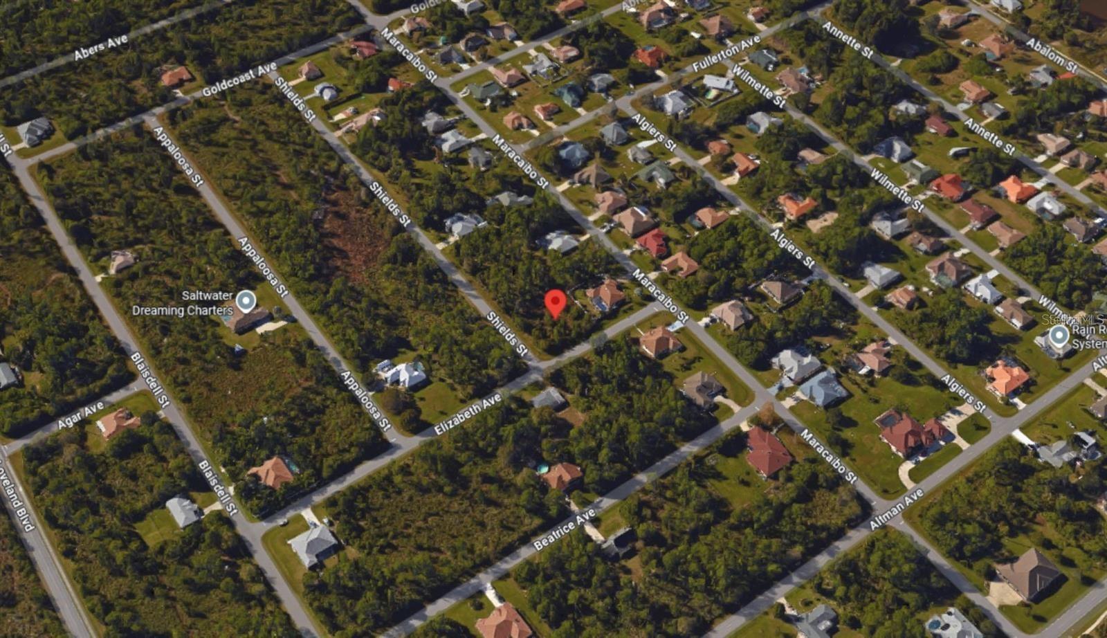 1365 Shields St Property Photo 3