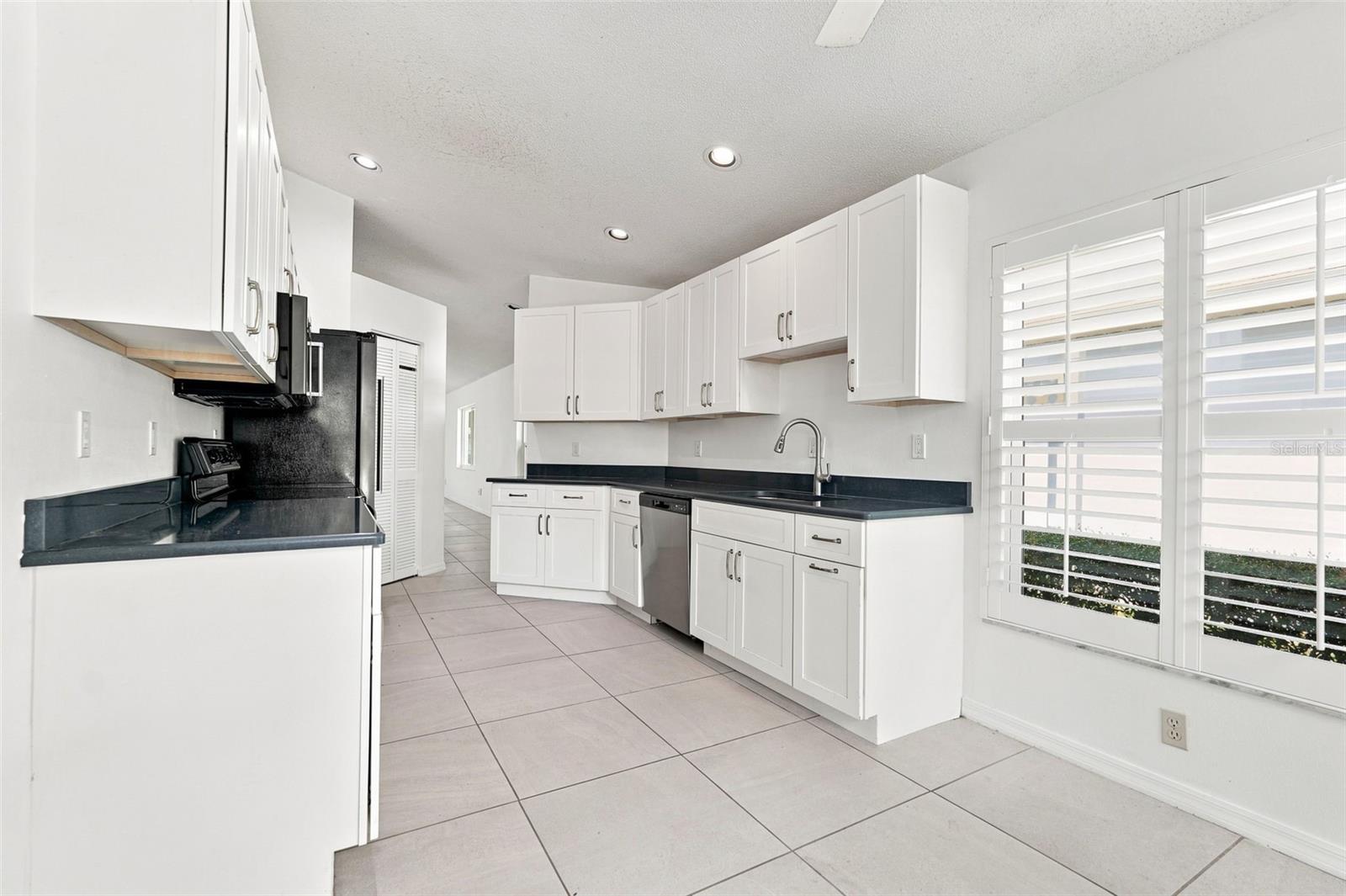 3248 Gulf Watch Ct Property Photo 12