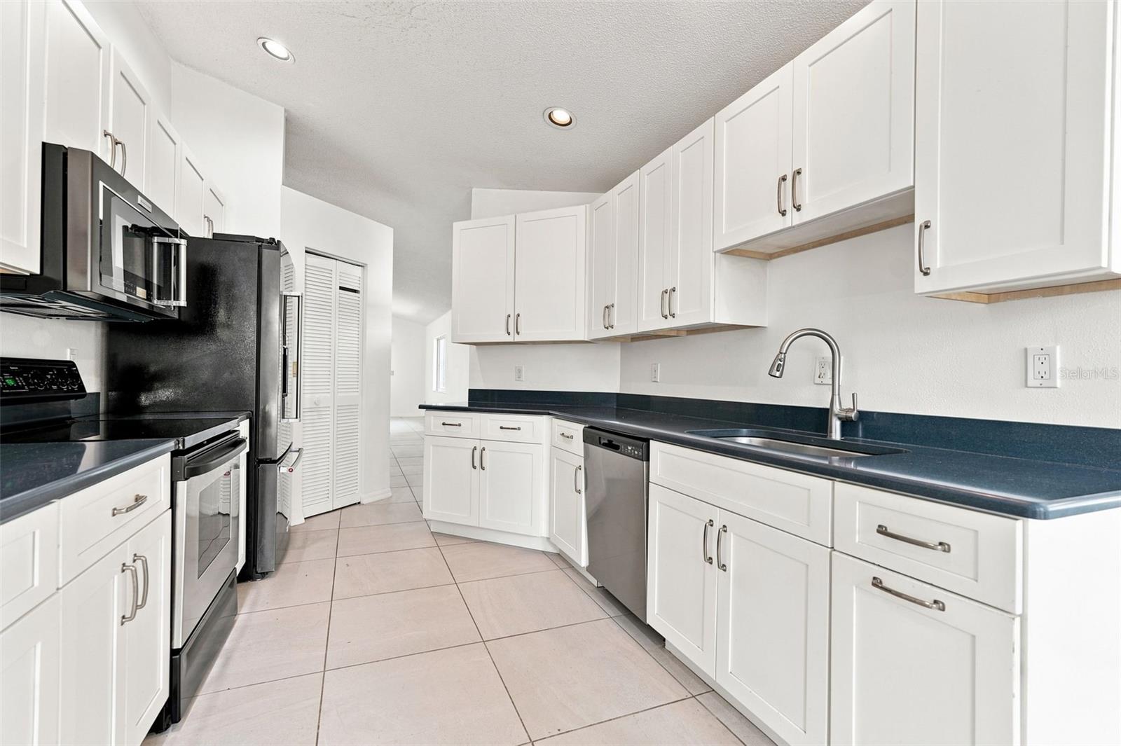 3248 Gulf Watch Ct Property Photo 14