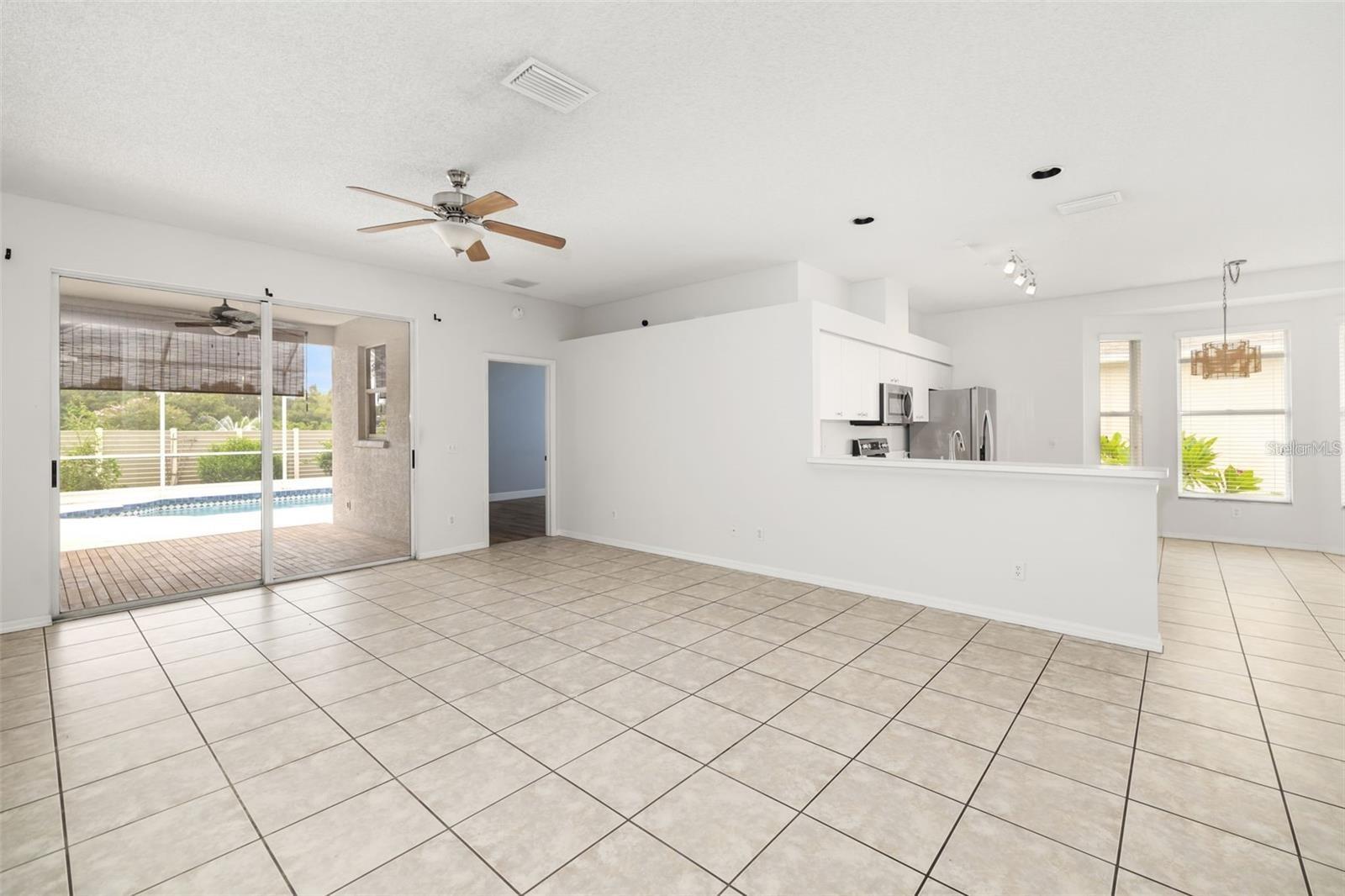 4942 78th St E Property Photo 9