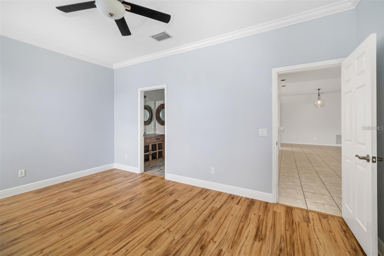 4942 78th St E Property Photo 18
