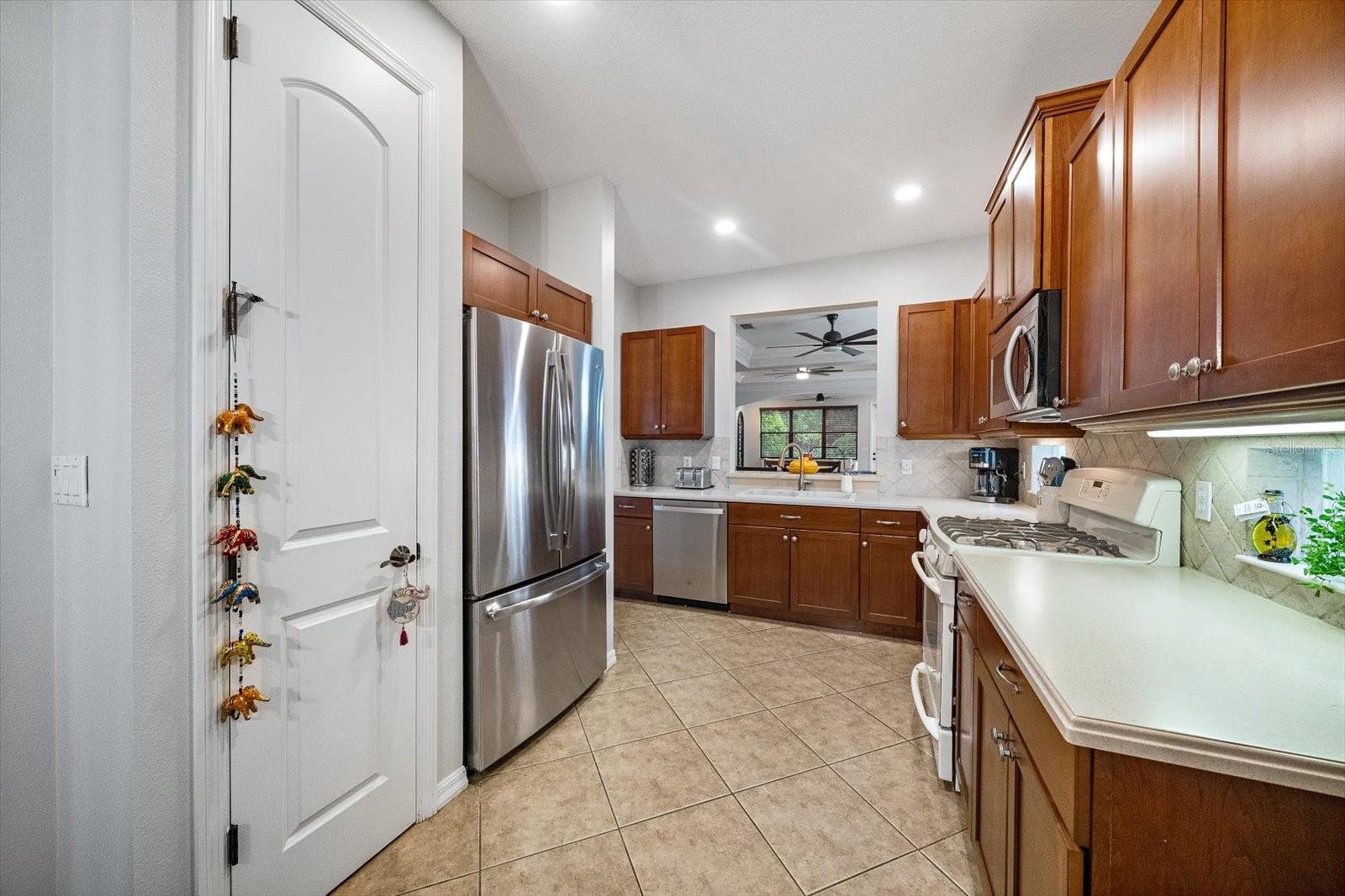 6059 Wingspan Way Property Photo 12