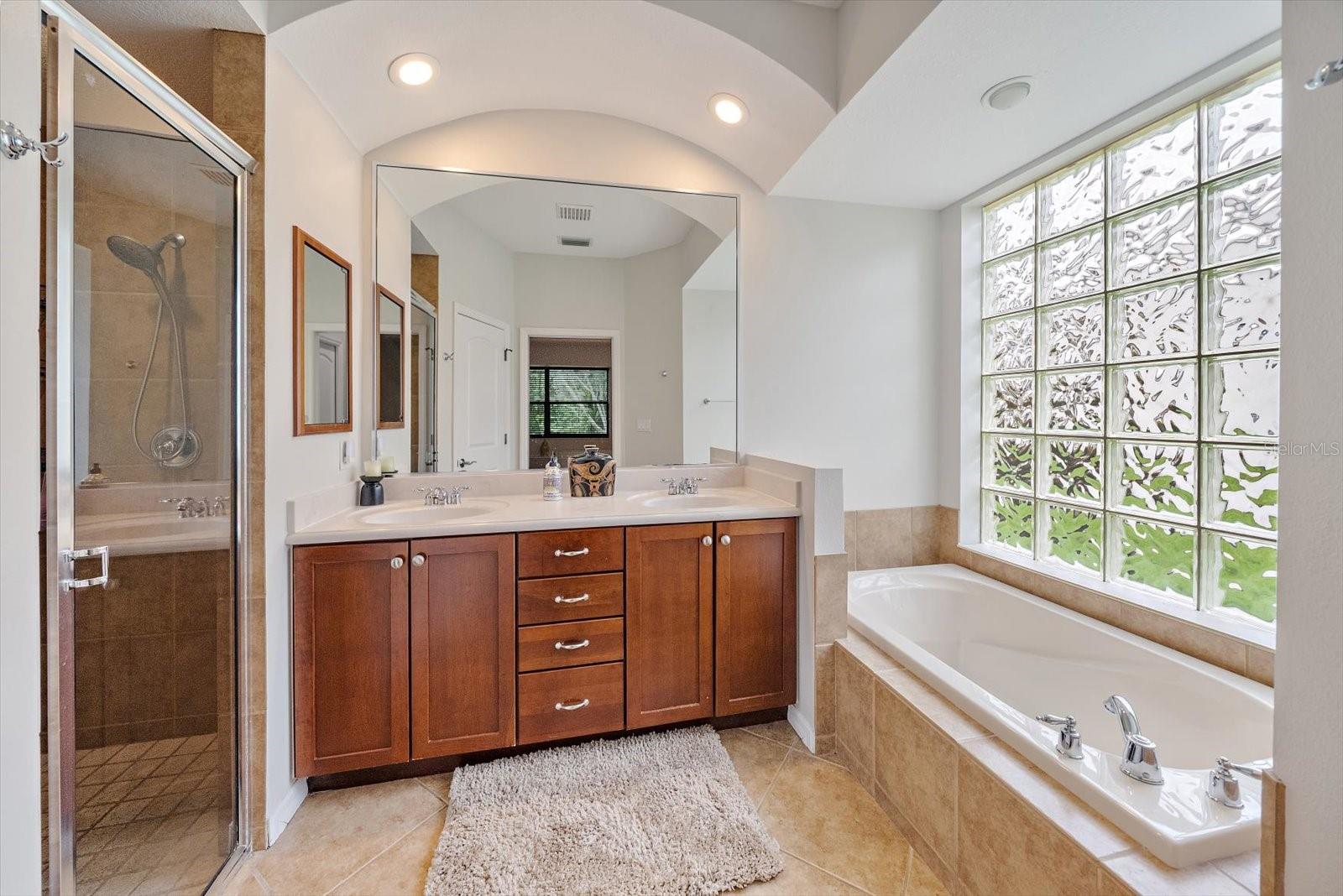 6059 Wingspan Way Property Photo 19