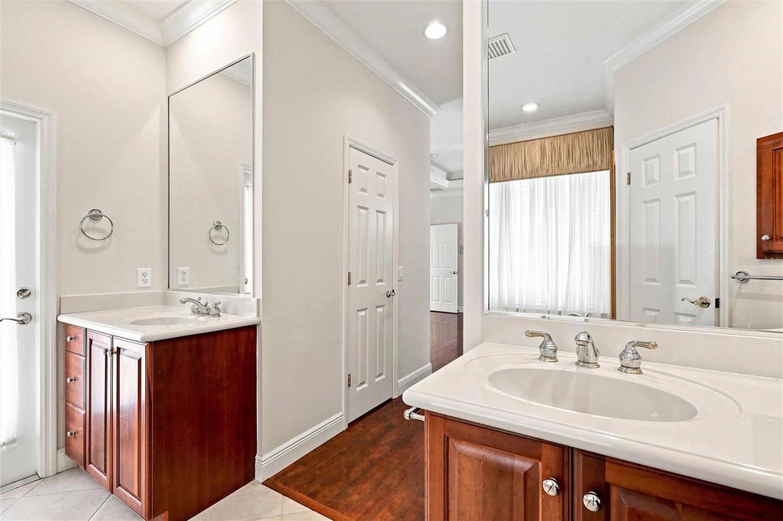 1328 Thornapple Dr Property Photo 20