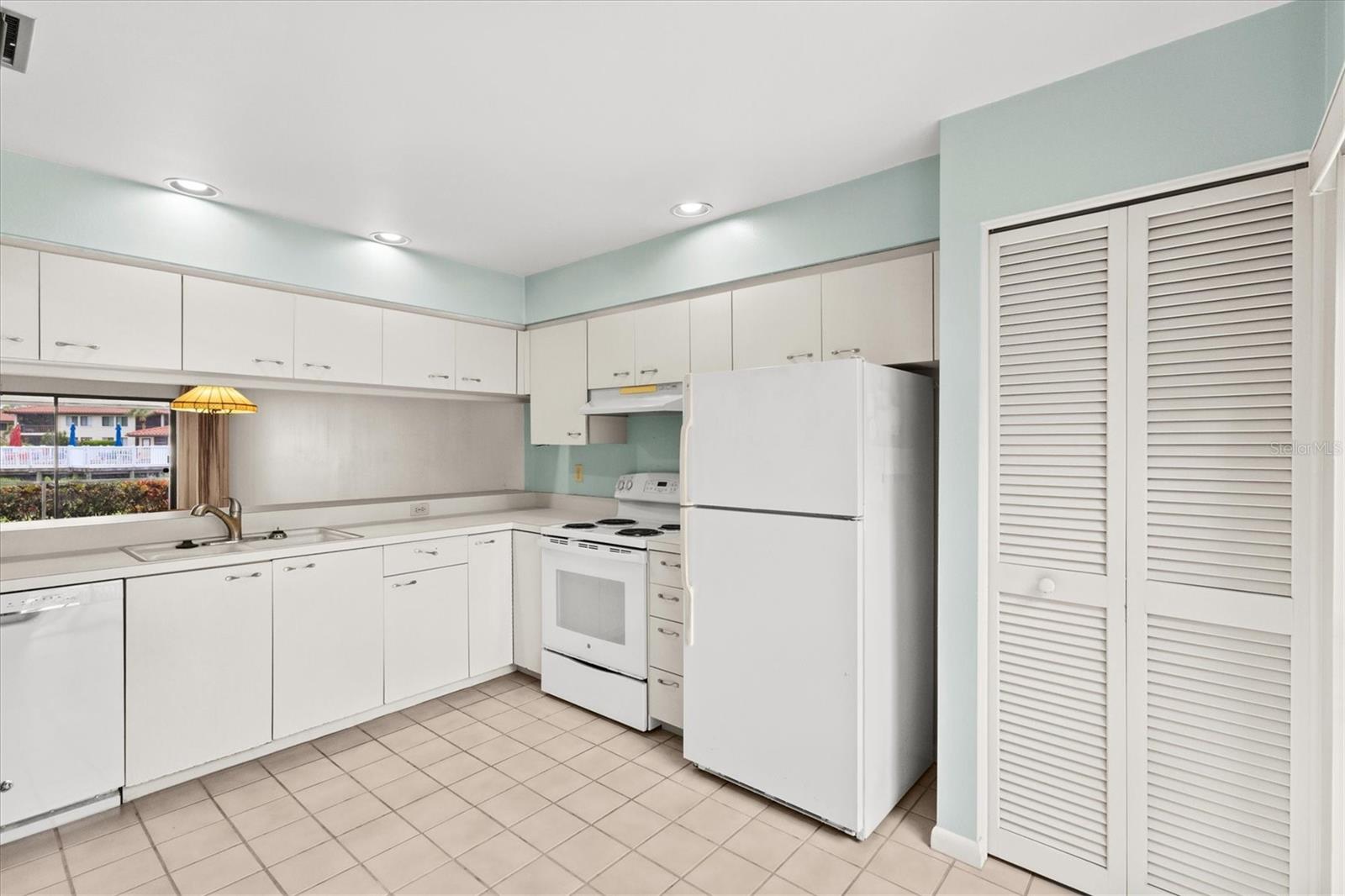 3118 Windrush Bourne #8 Property Photo 17