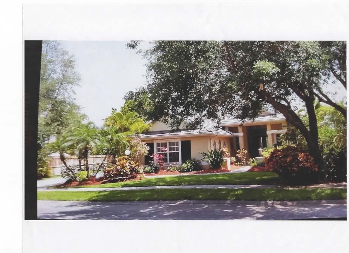 5500 OAK CREST BLVD Property Photo 1