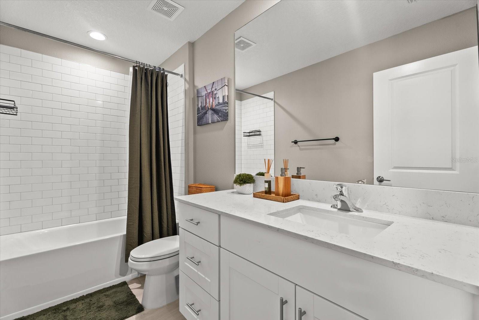8431 Bella Mar Trl Property Photo 27