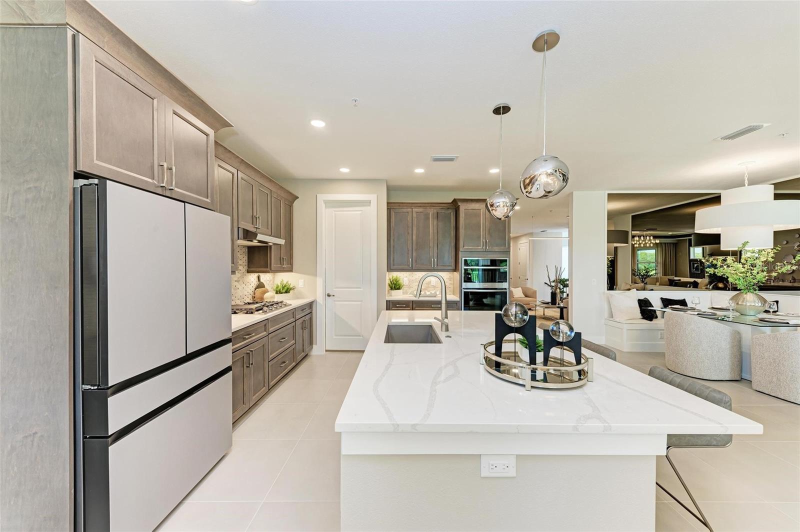10016 Rembrandt Way #201 Property Photo 13