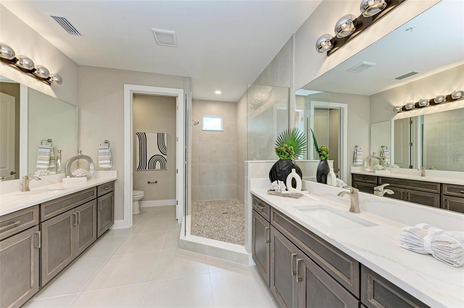10016 Rembrandt Way #201 Property Photo 25