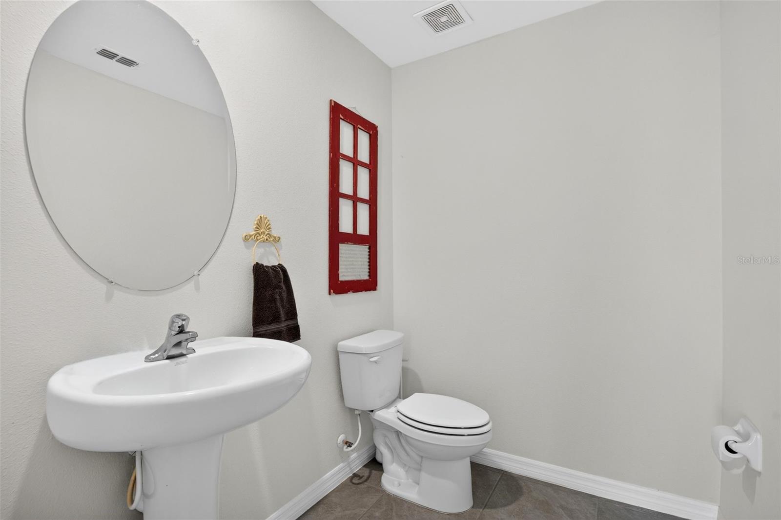 10137 Charlotte Dr Property Photo 42