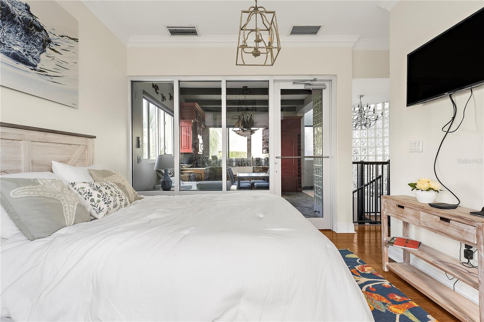235 Cocoanut Ave #101a Property Photo 35
