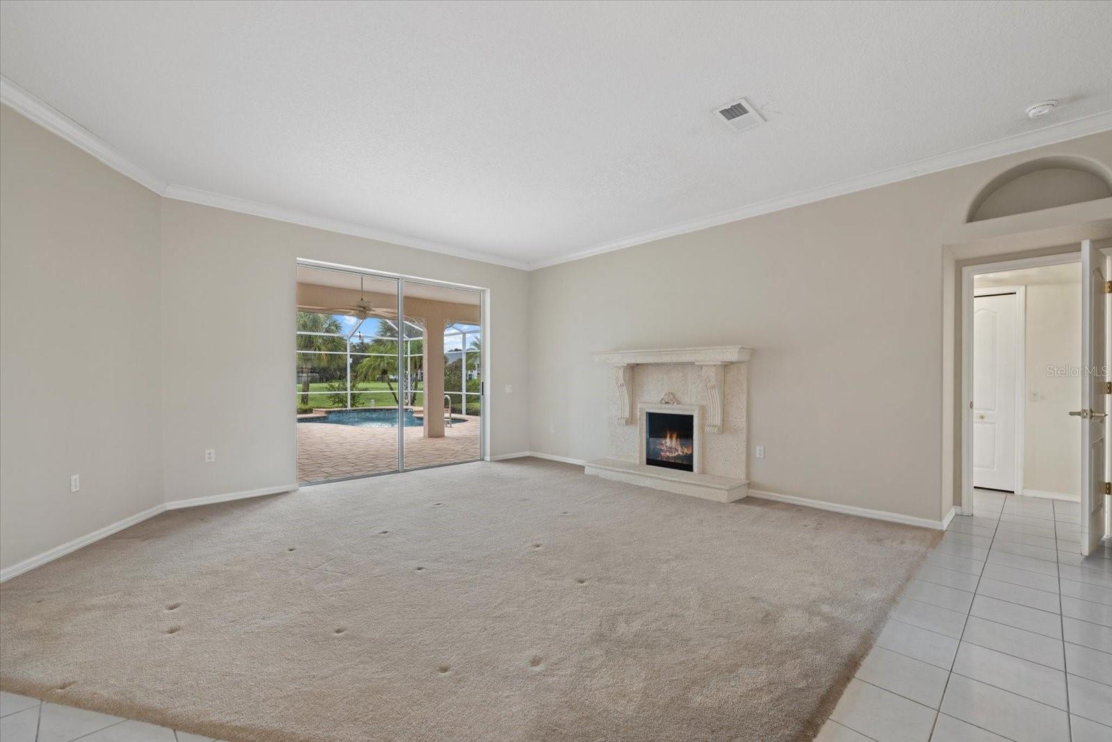 8967 Grey Oaks Ave Property Photo 6