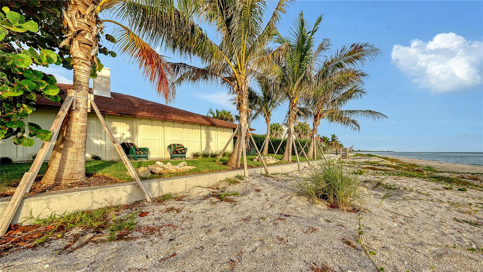 2417 Casey Key Rd Property Photo 9