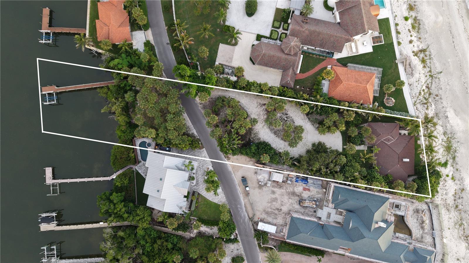 2417 Casey Key Rd Property Photo 11