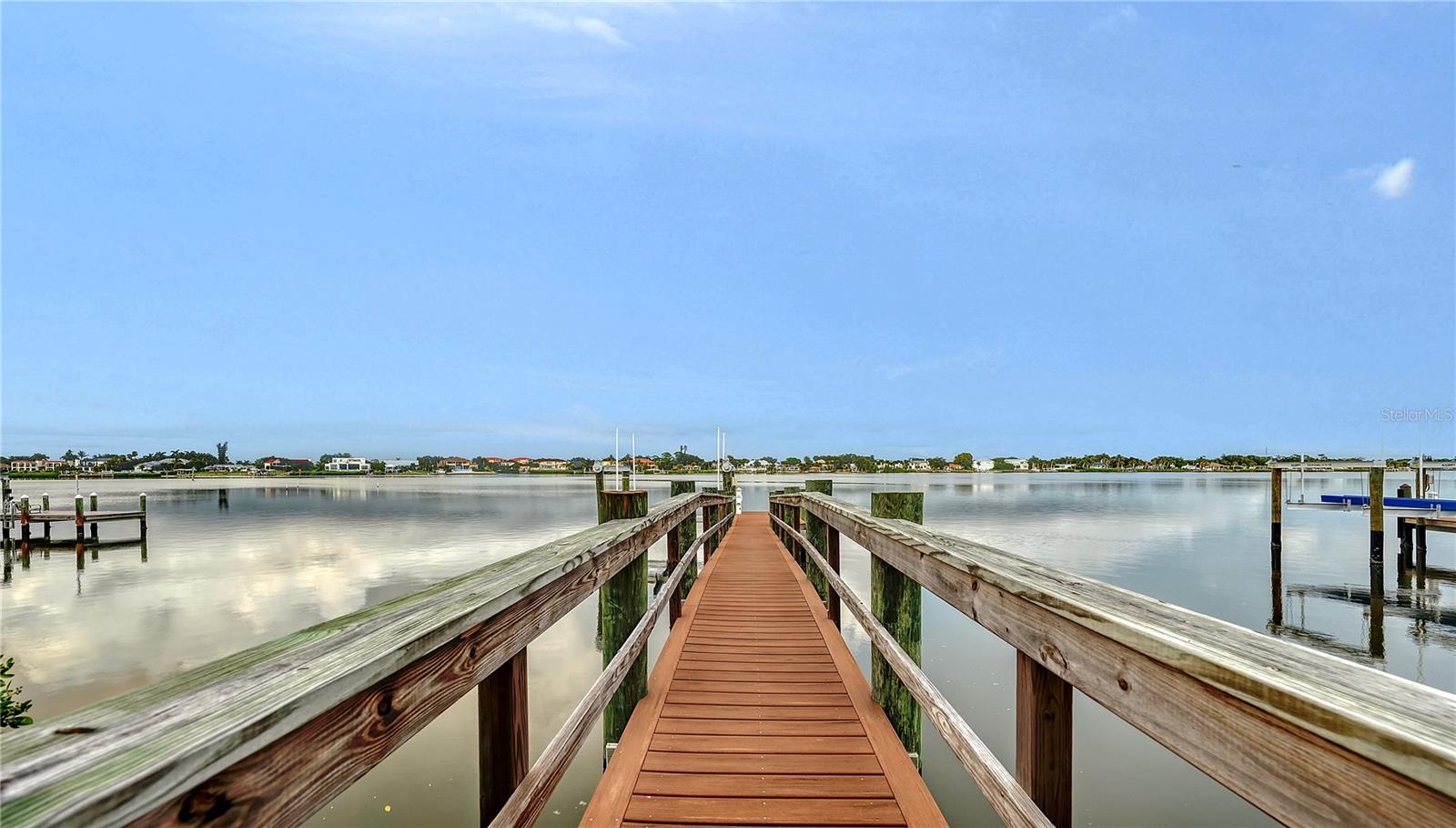 2417 Casey Key Rd Property Photo 14