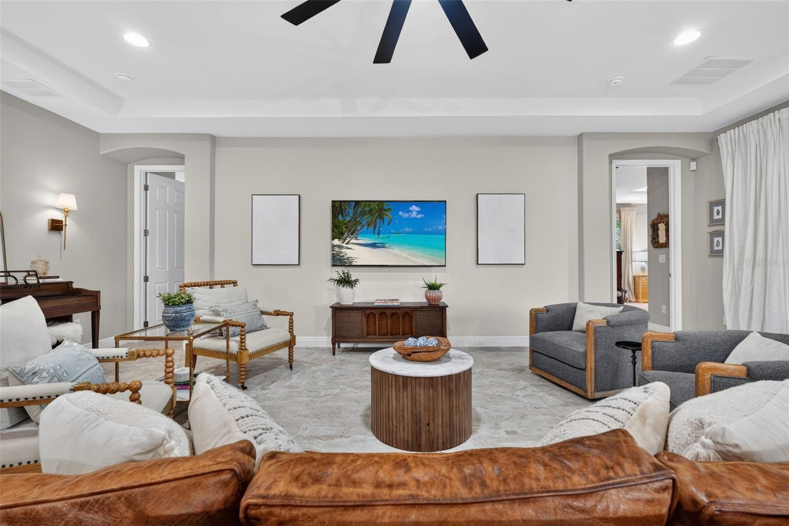17111 2nd Ave E Property Photo 9