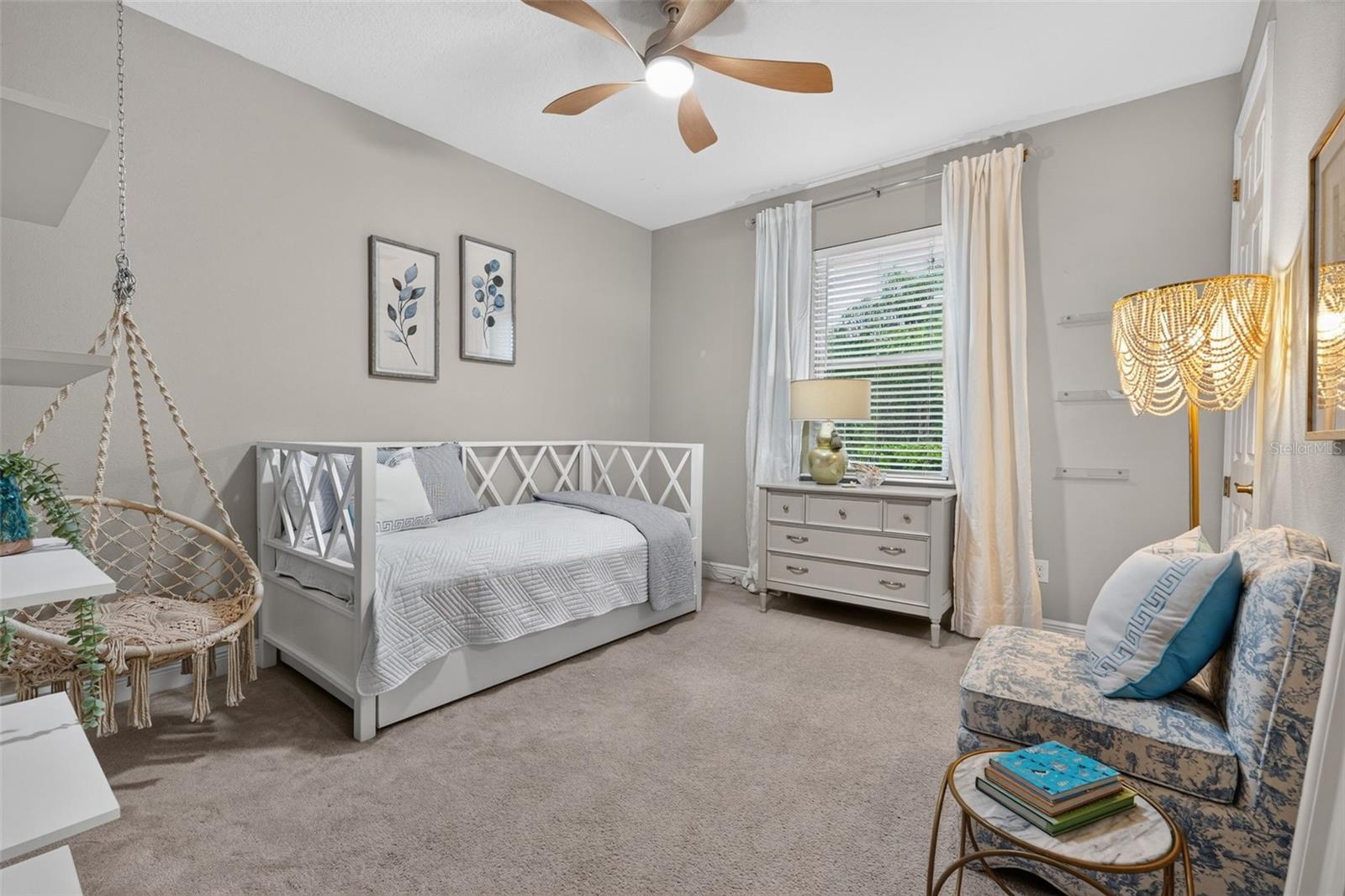 17111 2nd Ave E Property Photo 24