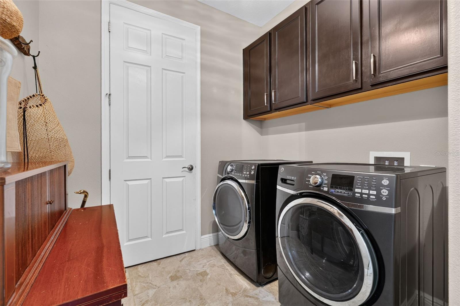 17111 2nd Ave E Property Photo 26