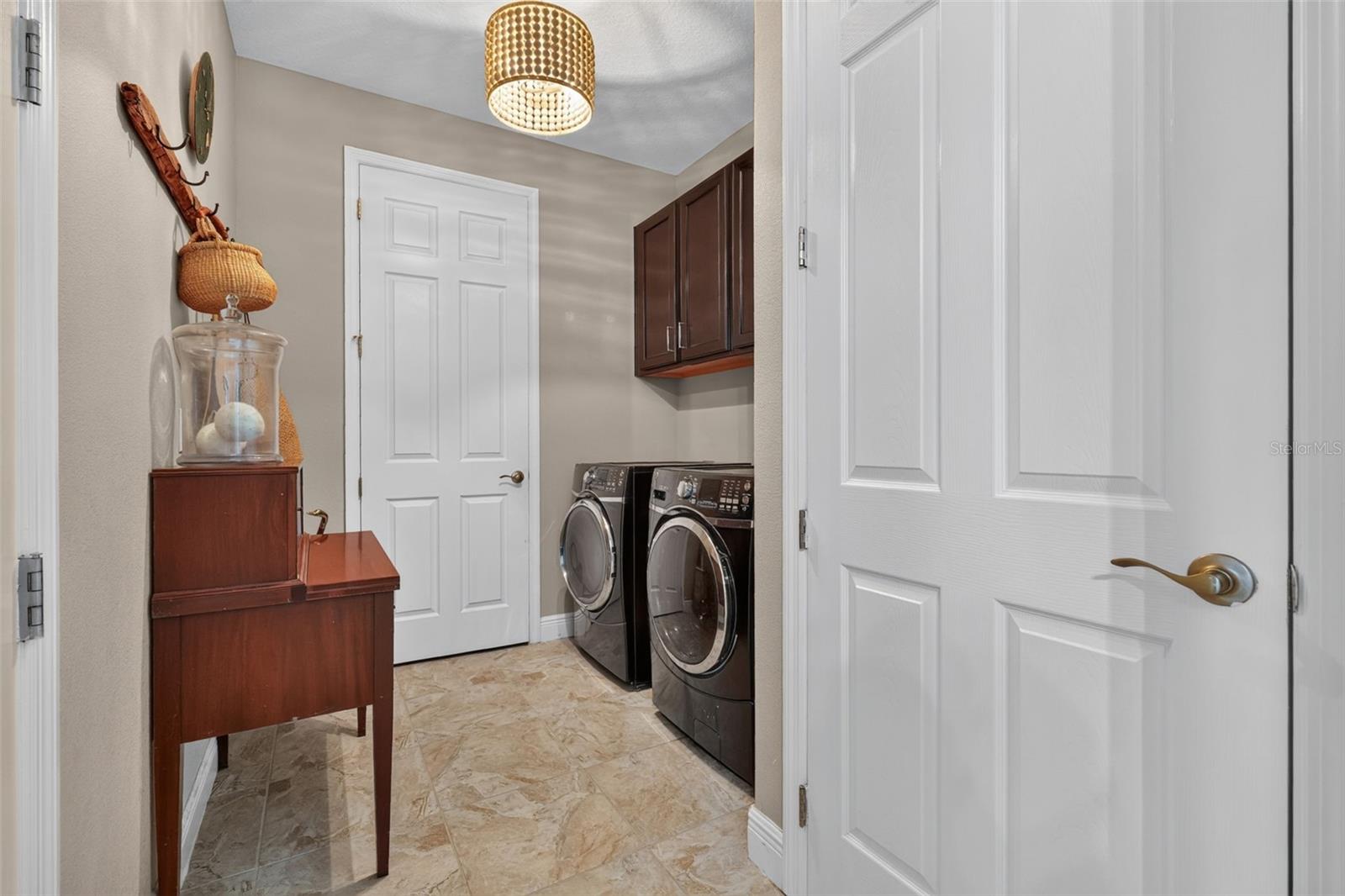 17111 2nd Ave E Property Photo 27