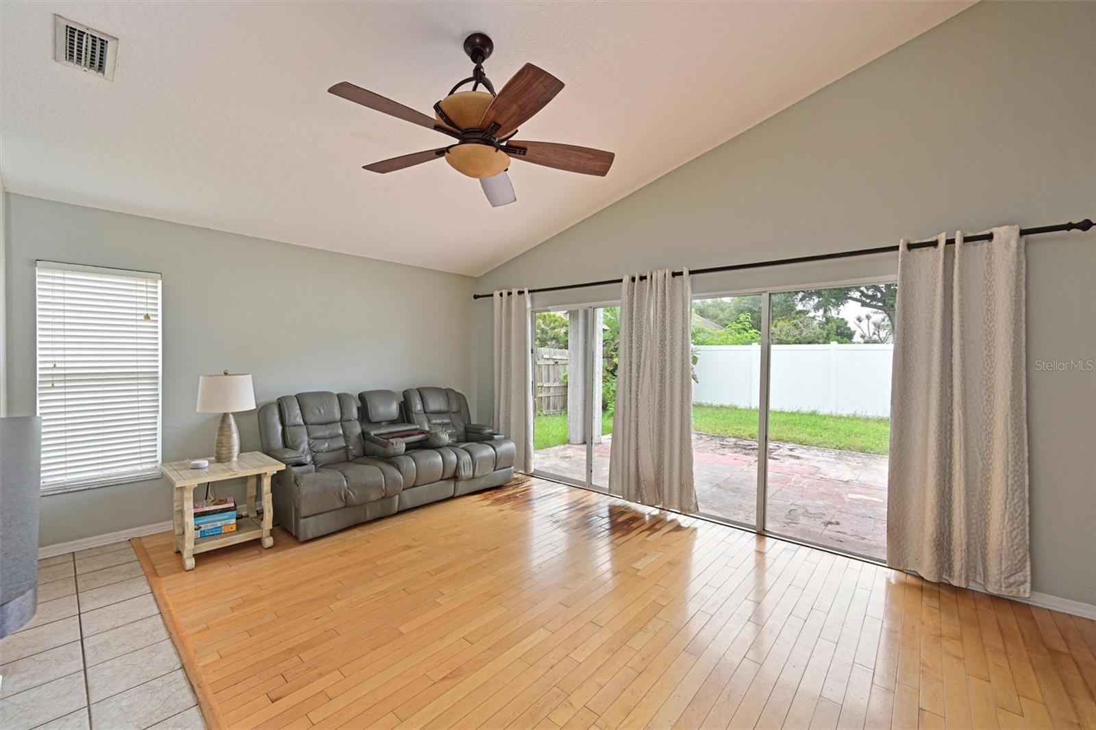 7112 49th Pl E Property Photo 11