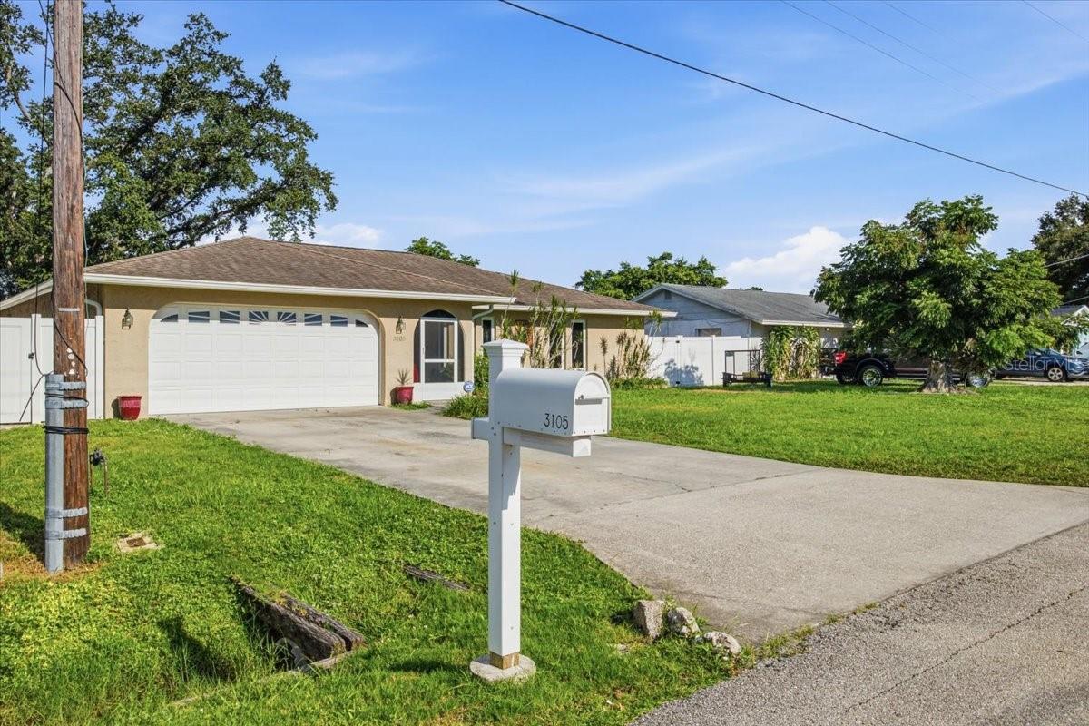 3105 Baldwin Ave Property Photo 4