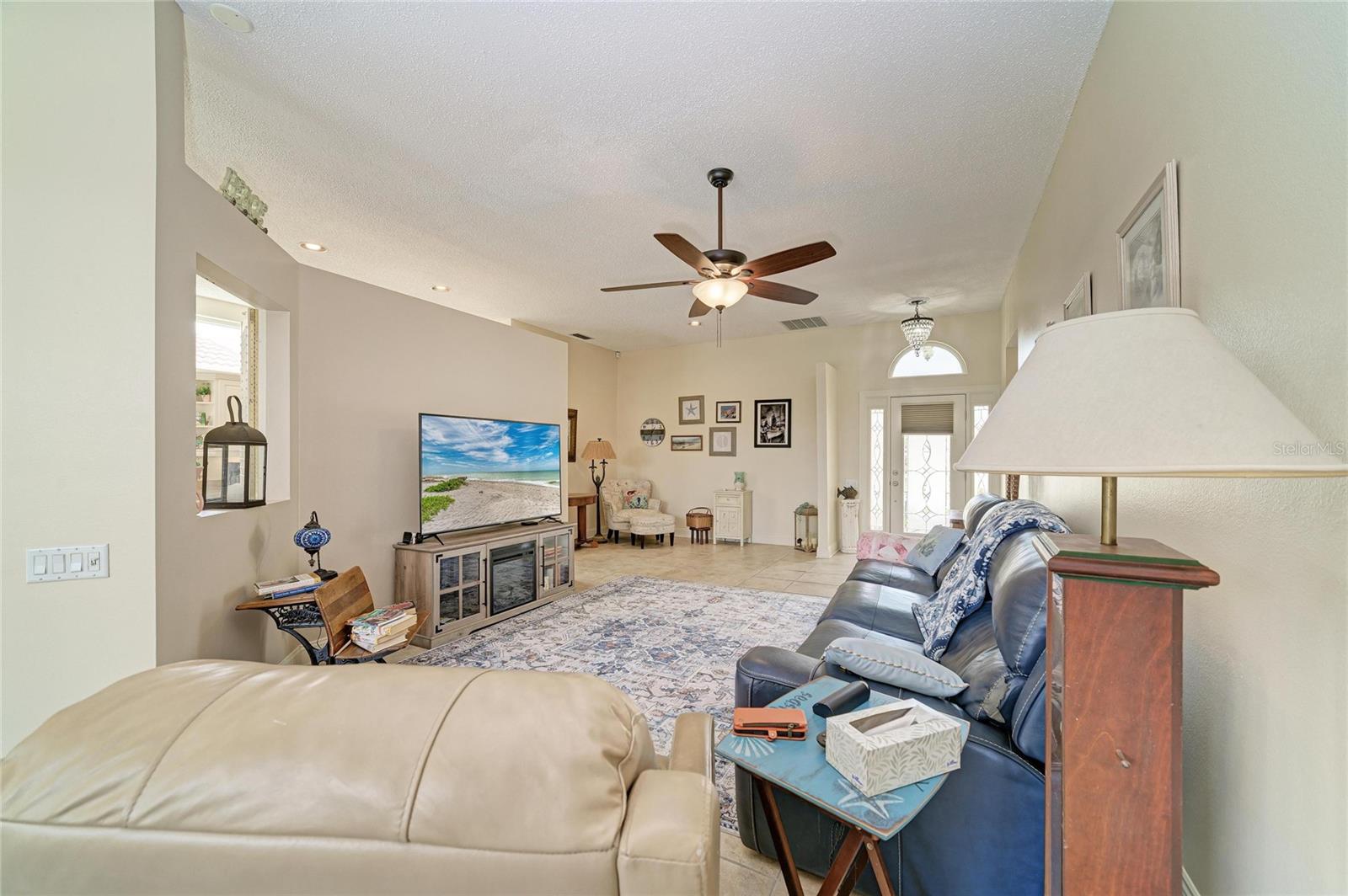 4729 Peridia Blvd E Property Photo 9