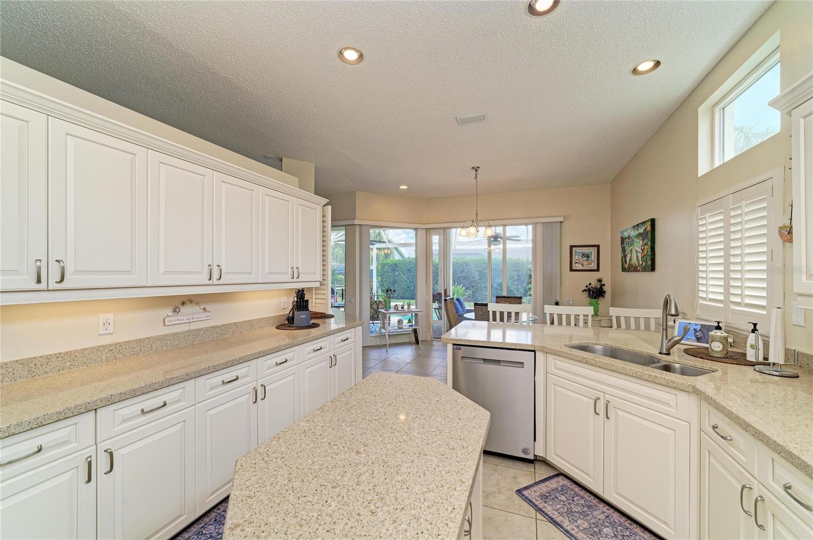4729 Peridia Blvd E Property Photo 17