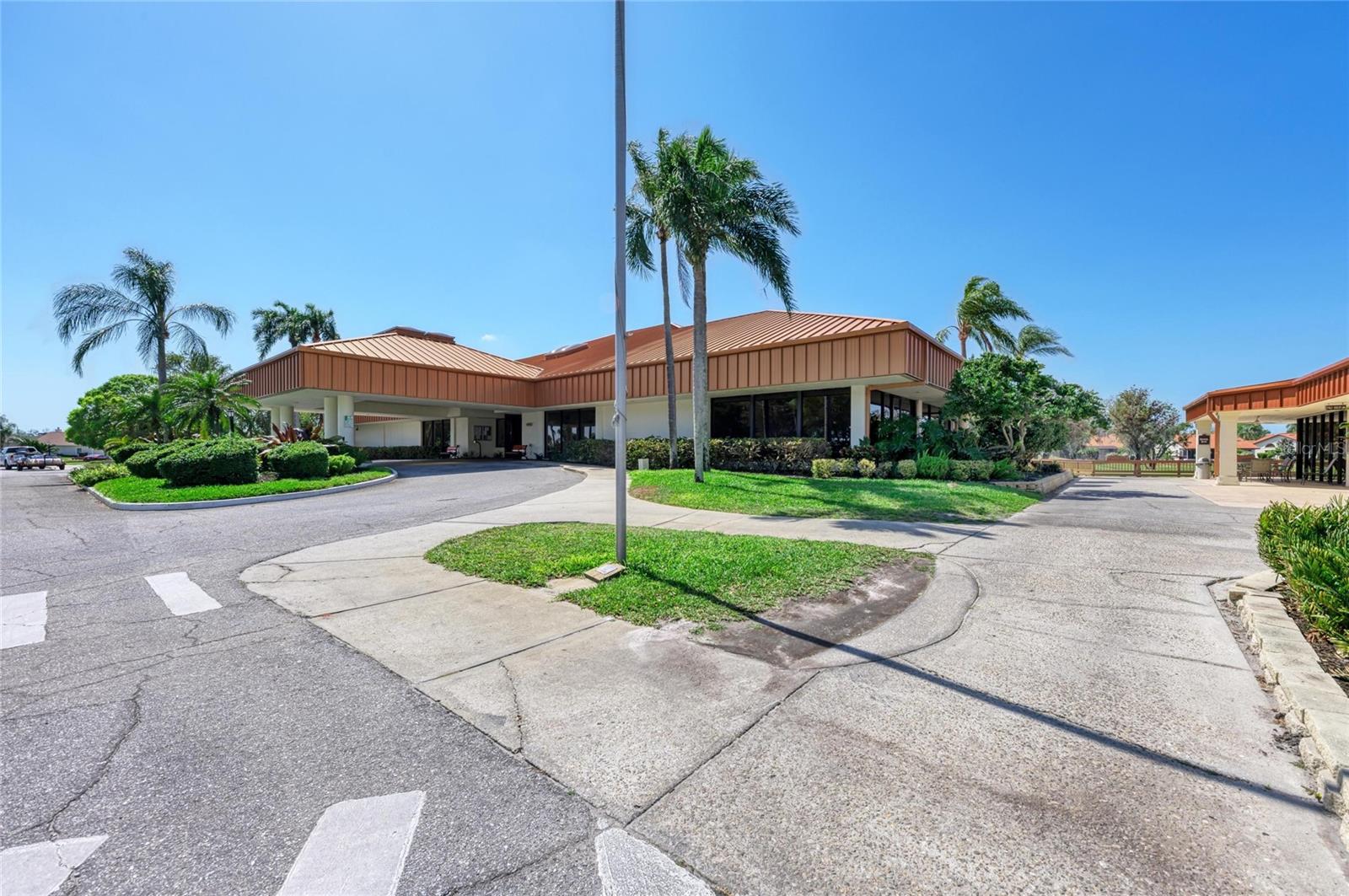 4729 Peridia Blvd E Property Photo 44