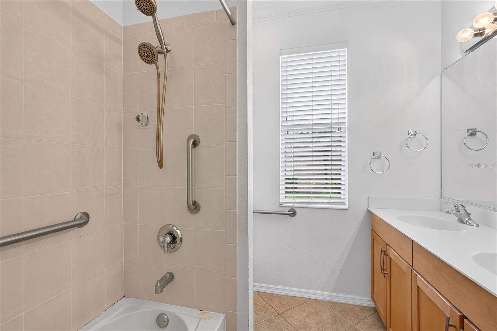1322 Western Pine Cir Property Photo 28