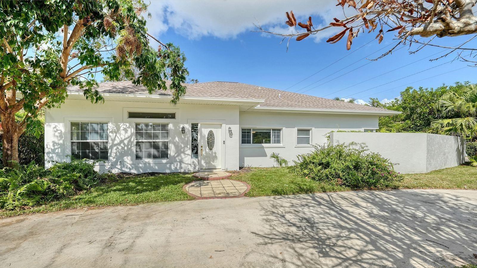 1789 Loma Linda St Property Photo 1