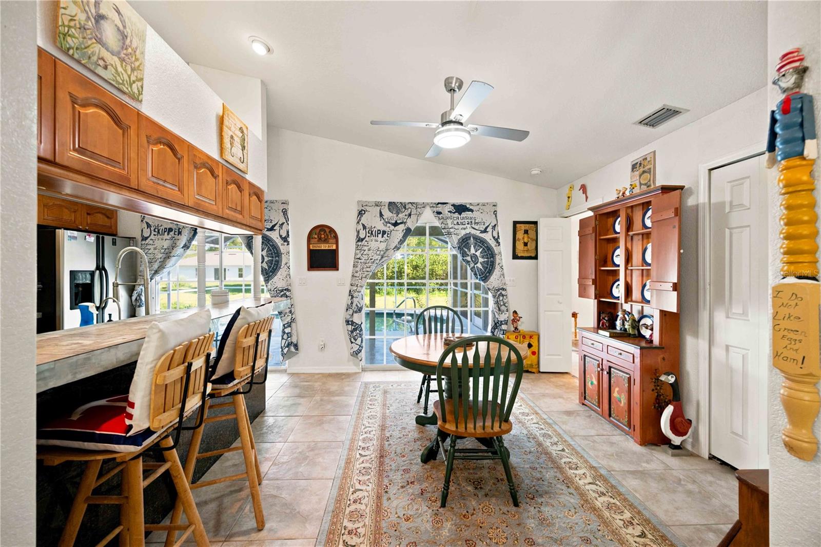 3907 Alwood St Property Photo 23