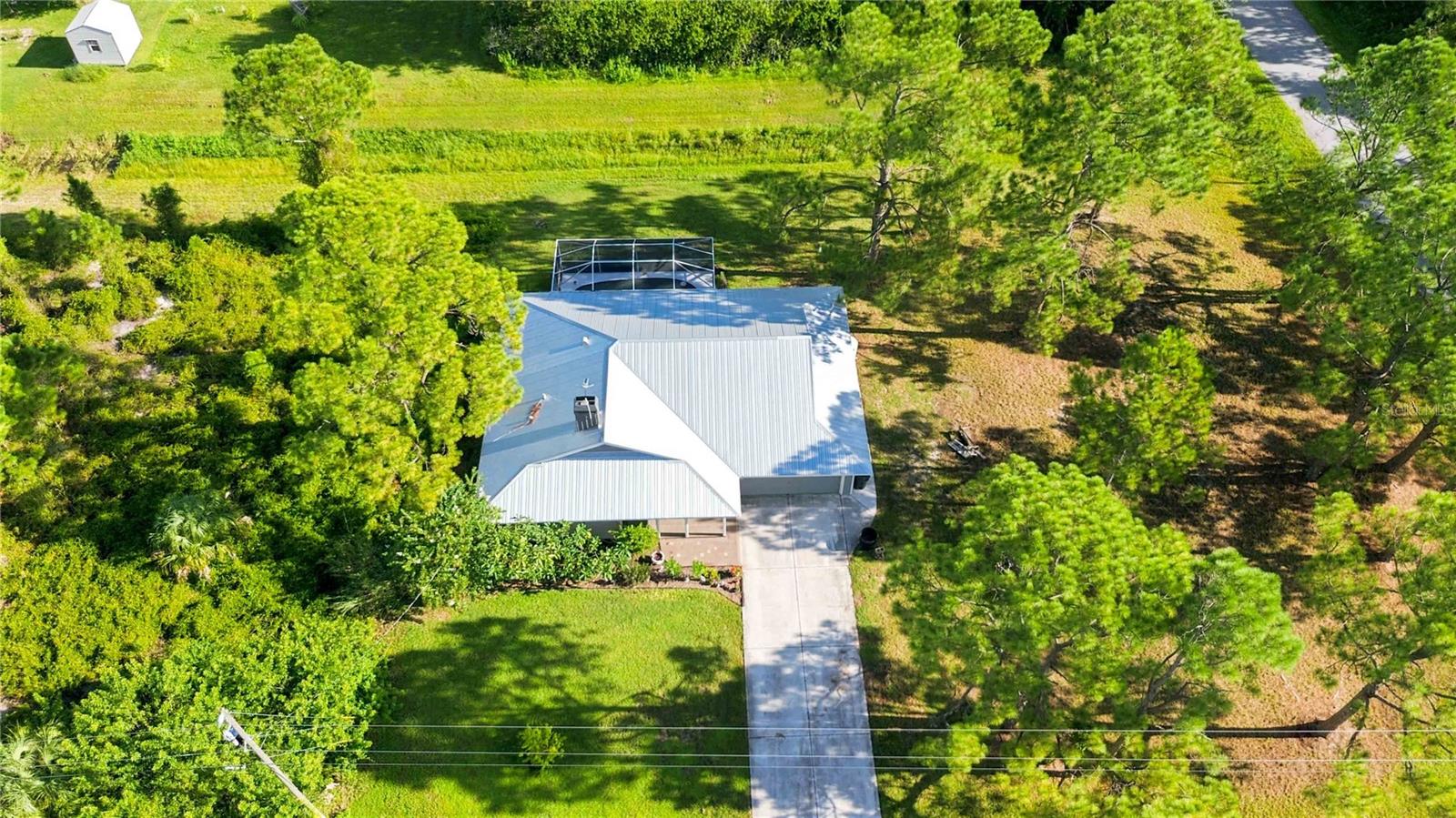 3907 Alwood St Property Photo 40