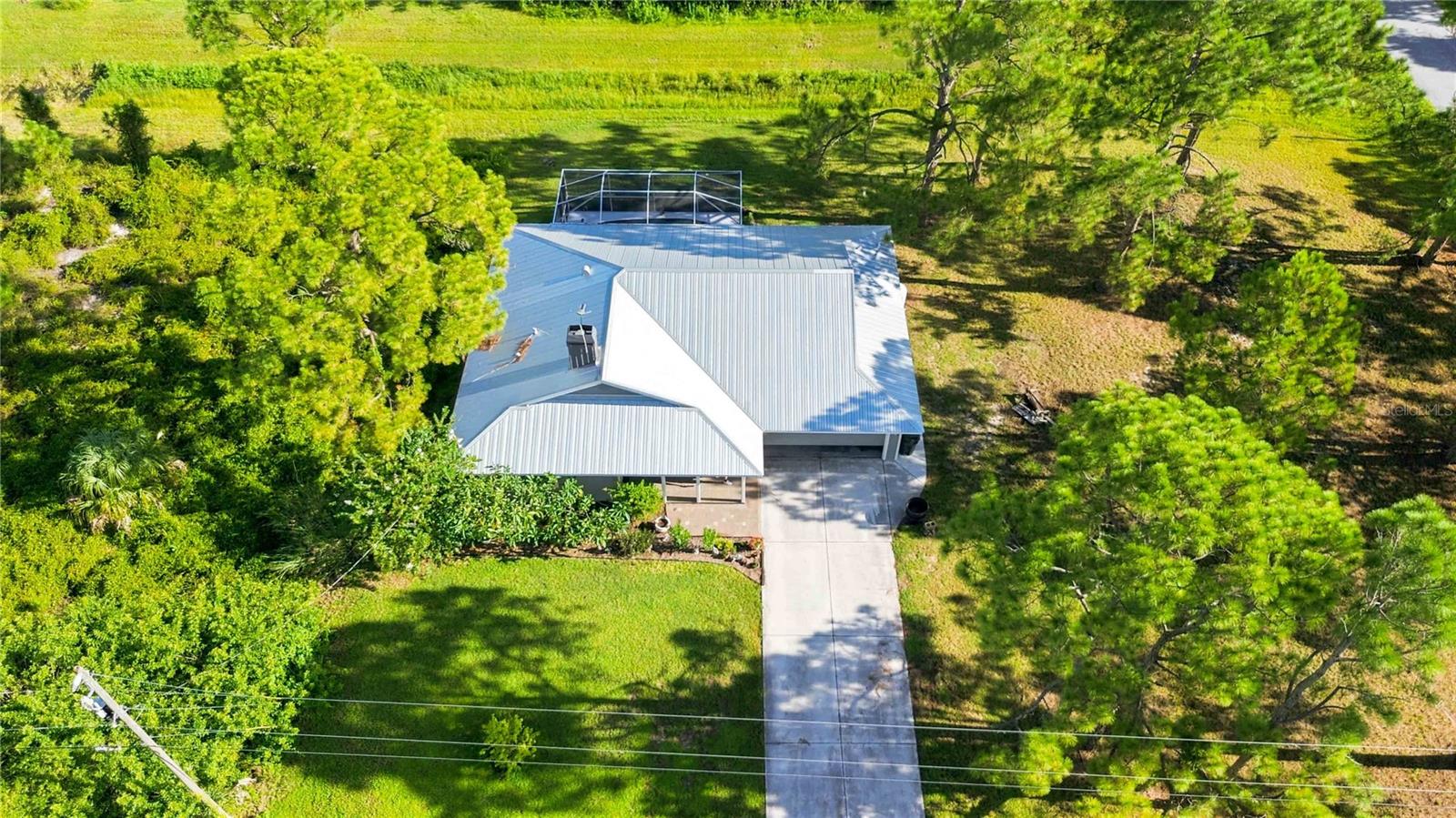 3907 Alwood St Property Photo 41
