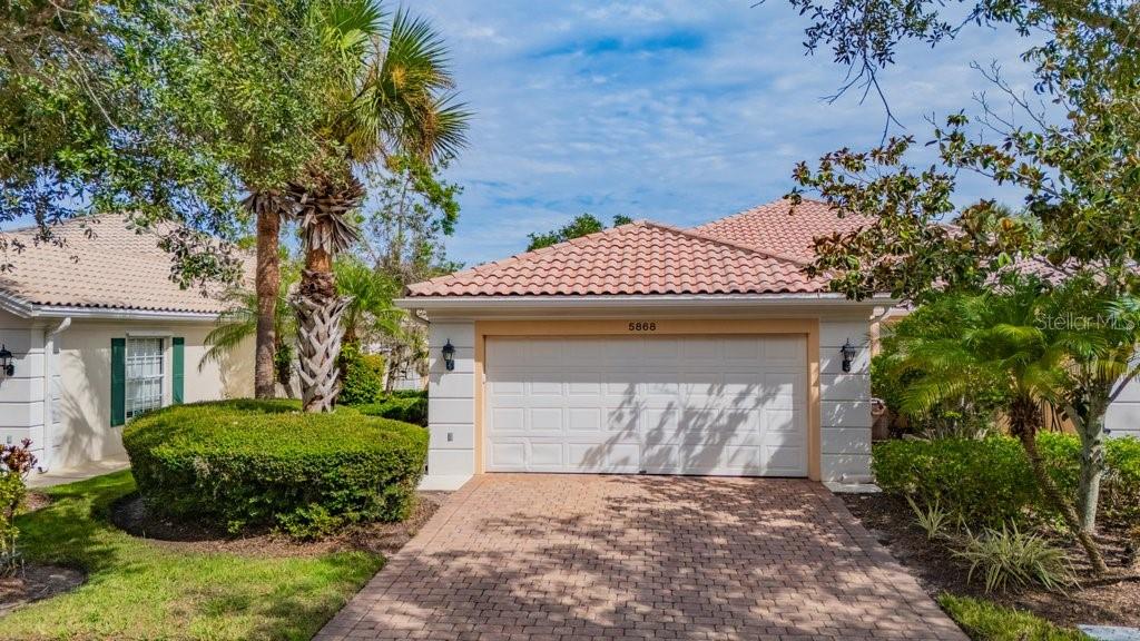 5868 Helicon Pl Property Photo 1
