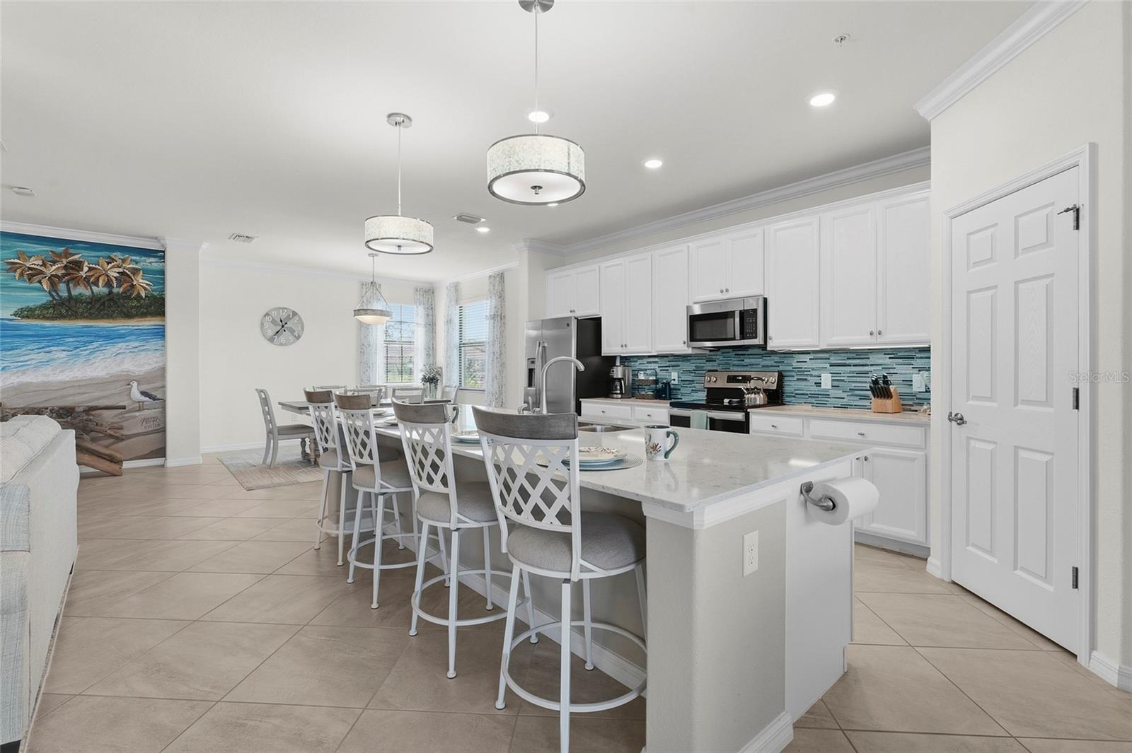 12475 Ghiberti Cir #201 Property Photo 6