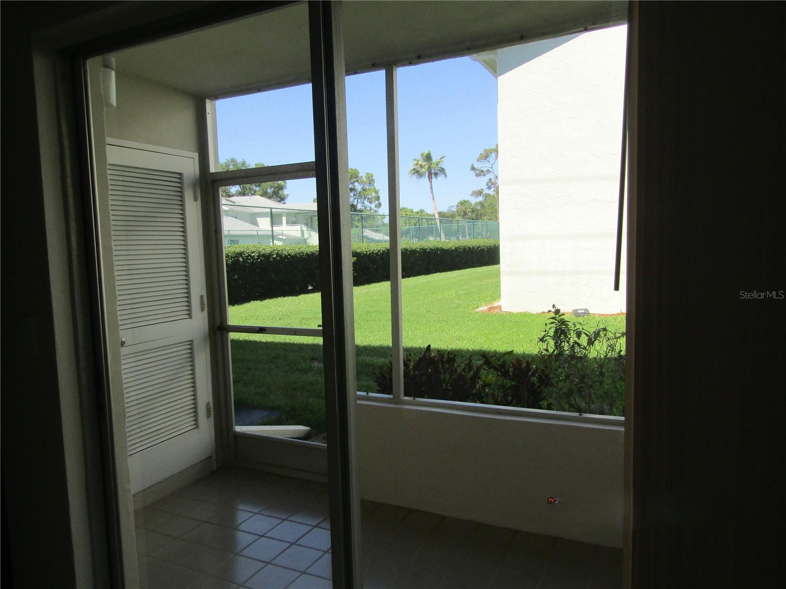 7304 W Country Club Dr N #115 Property Photo 8