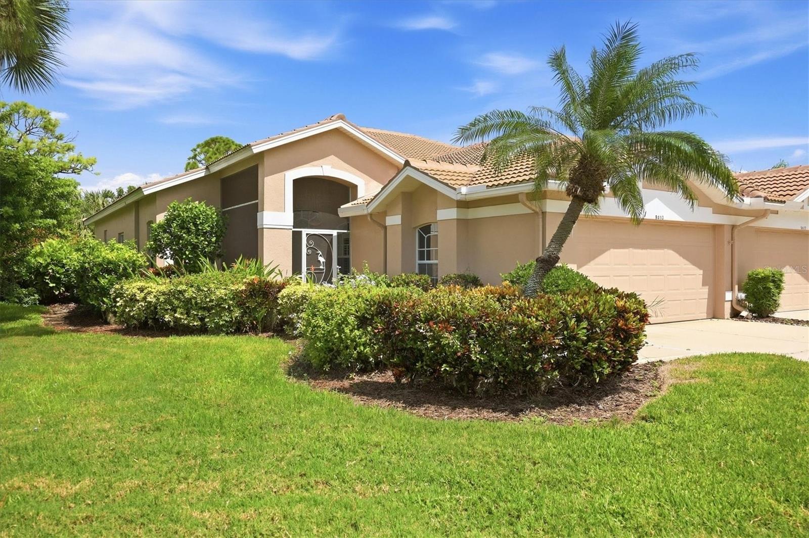 9413 Forest Hills Cir Property Photo 1