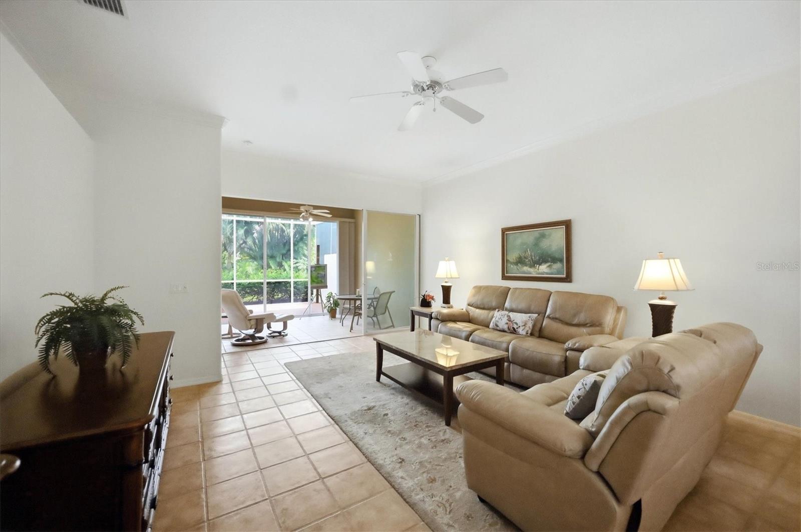 9413 Forest Hills Cir Property Photo 10
