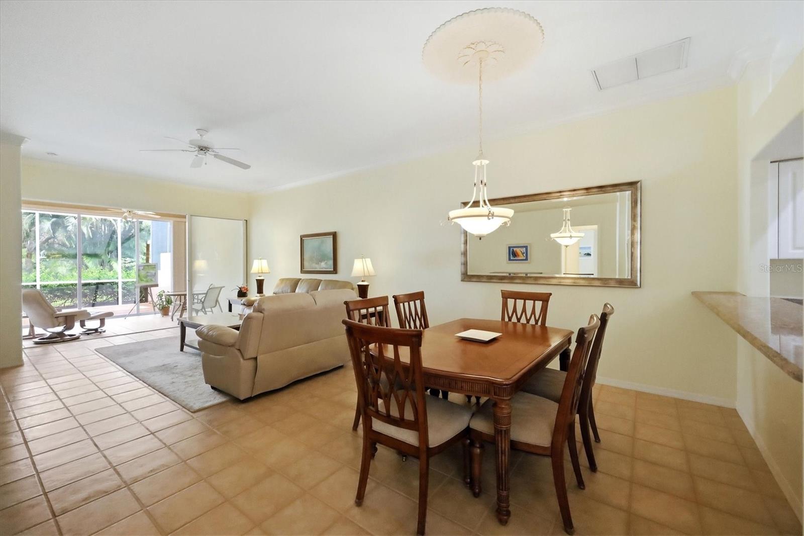 9413 Forest Hills Cir Property Photo 14